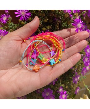 Pulseras con cruz de colores